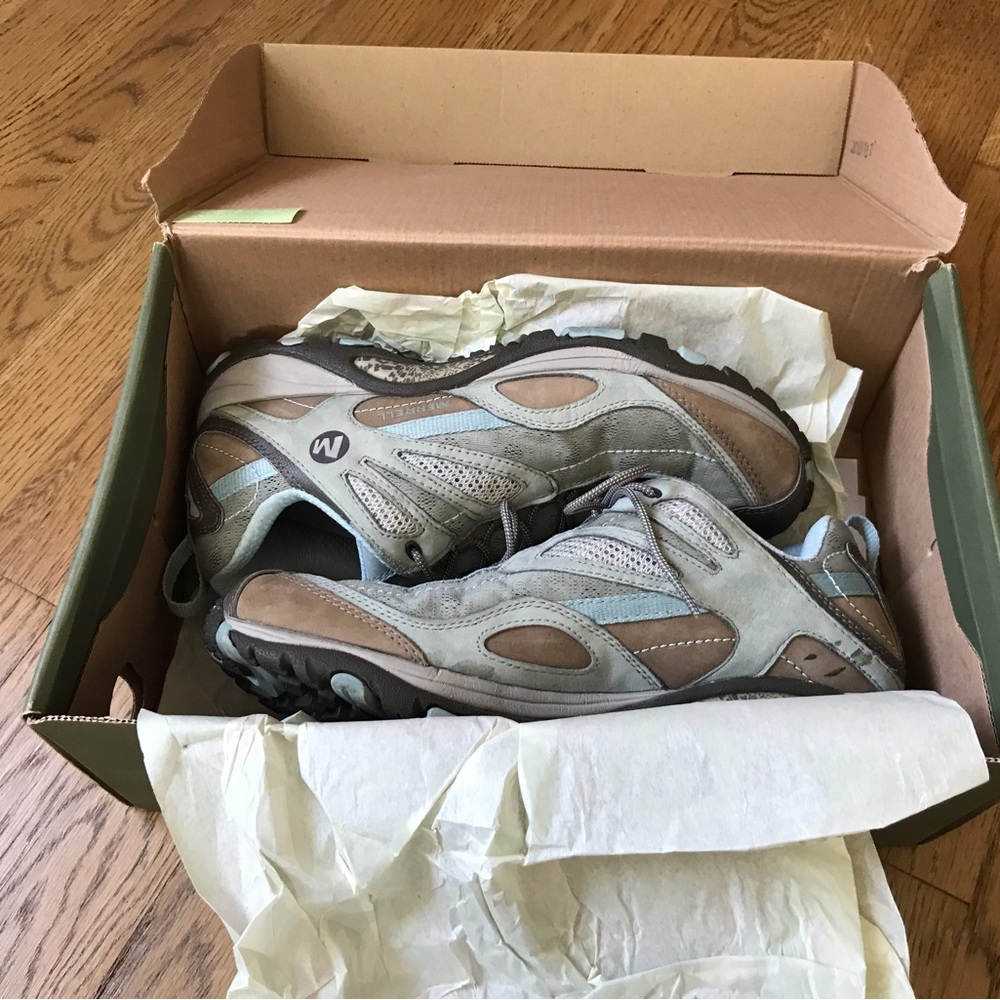 Merrell hiking shoes mint/tan/blue size 9/40 - Picture 9 of 10